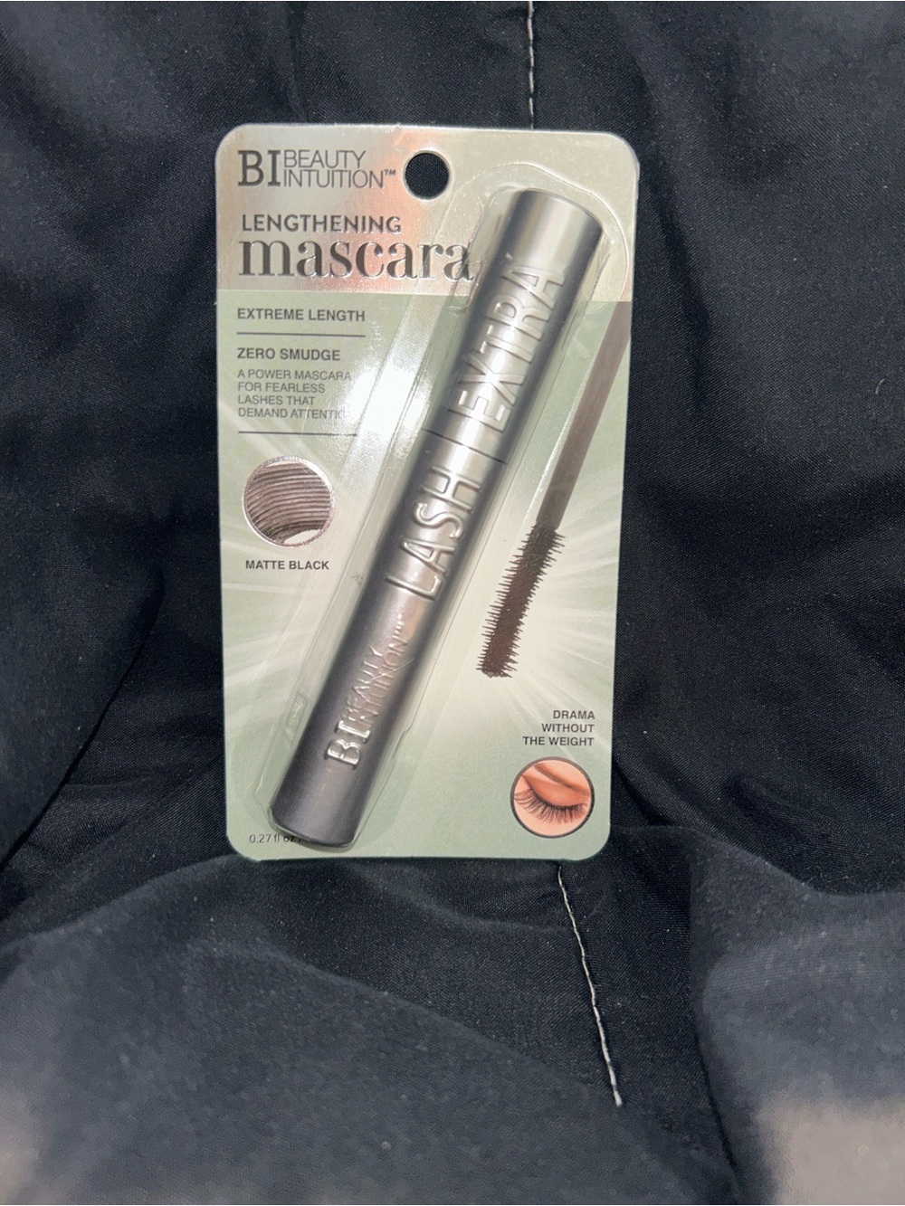 Makeup Bundle - Picture 2 of 7